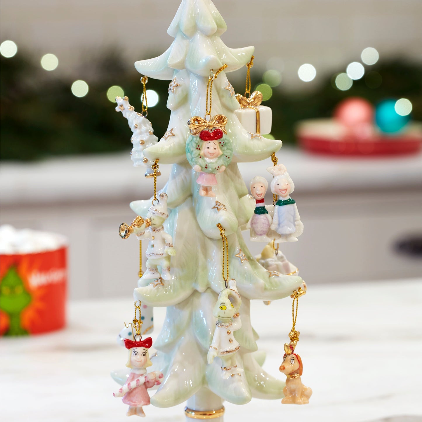 How The Grinch Stole Christmas 12-Piece Ornament & Tree Set