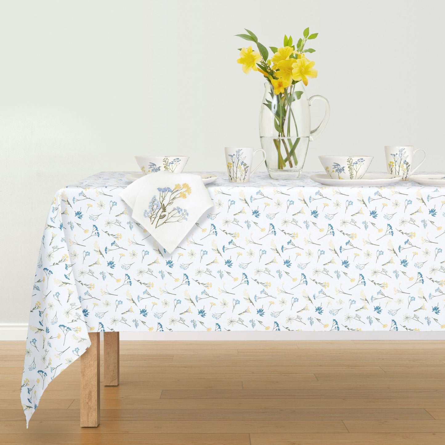 Wildflowers Allover 60x84 Tablecloth