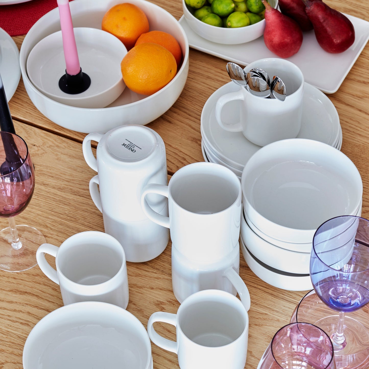 24 Seven White Mugs, Set of 4
