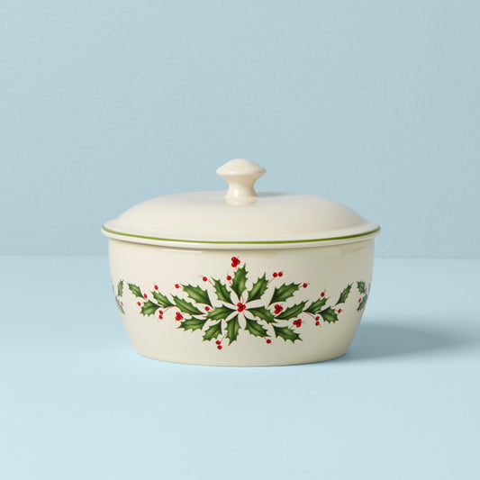 Holiday Covered Casserole Dish