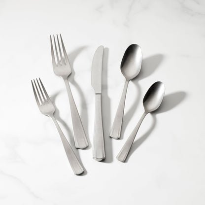 French Perle Scallop Vintage 65-Piece Flatware Set