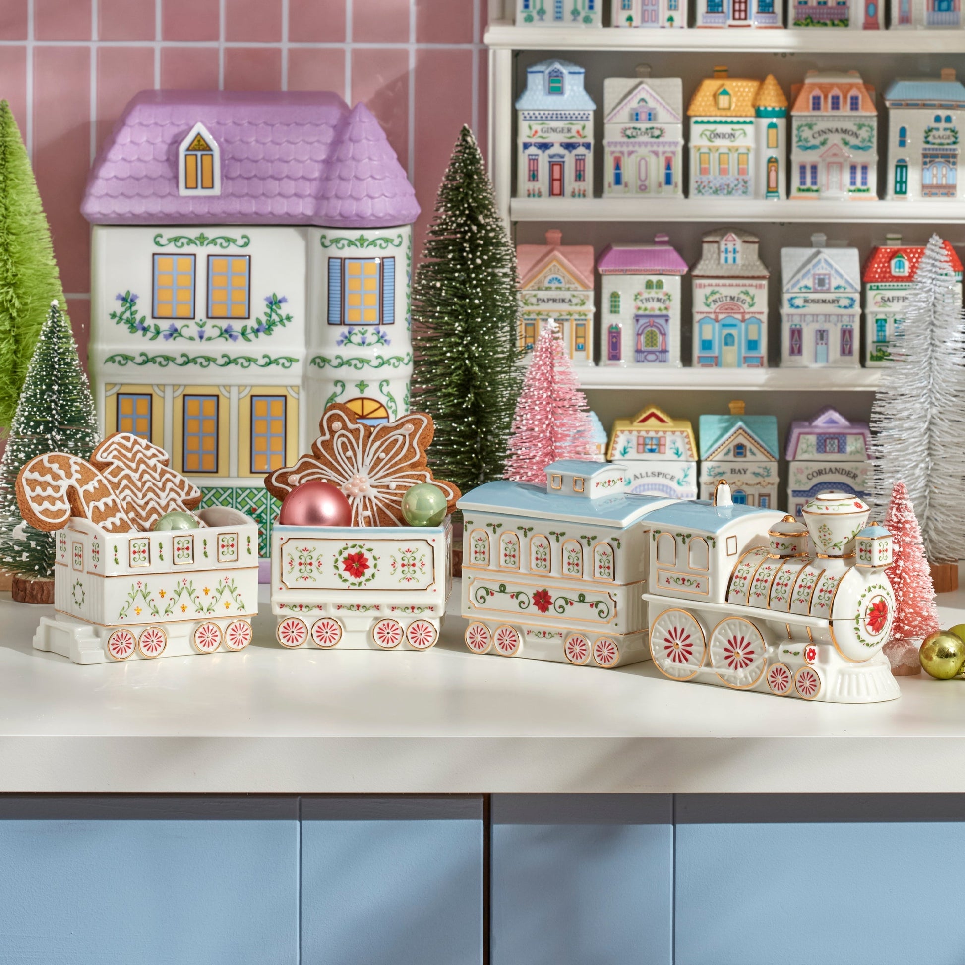 Lenox Holiday Village Christmas Train Server