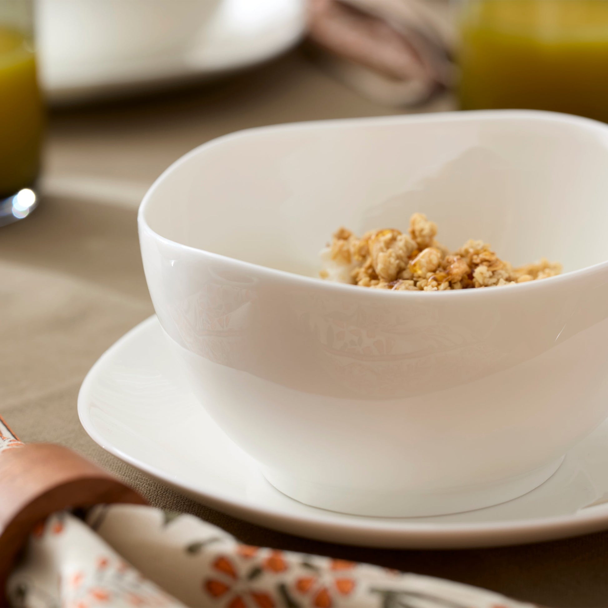 Studio 1414 Curve 12-Piece Dinnerware Set