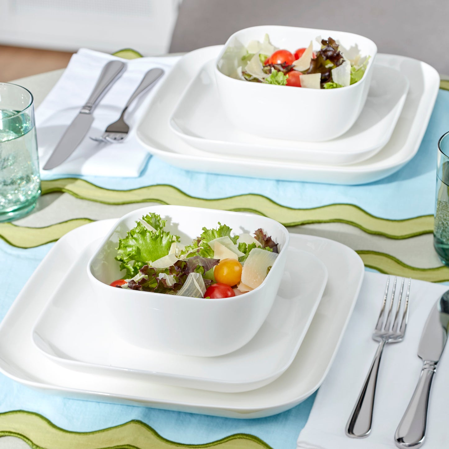 Studio 1414 Square 16-Piece Dinnerware Set