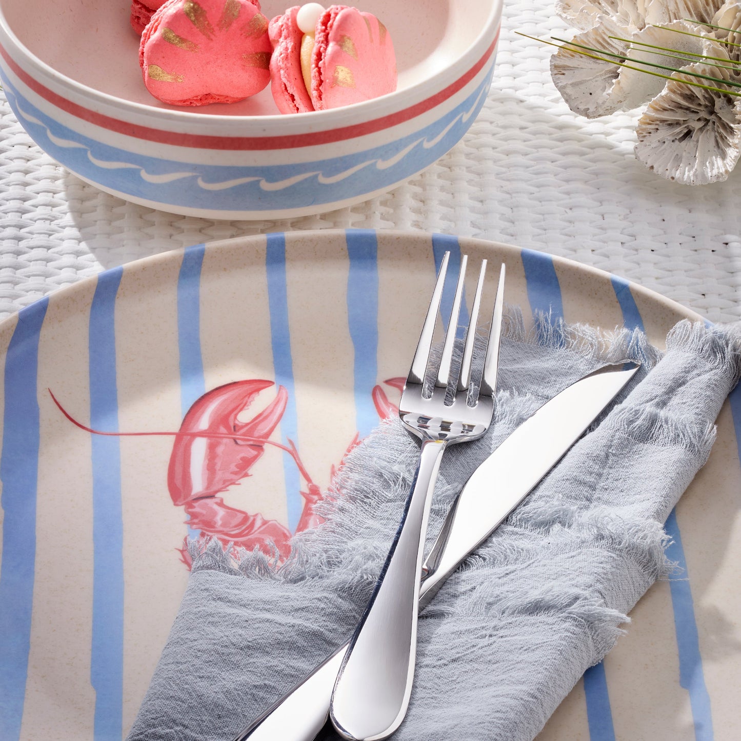 24 Seven Melamine Wharfside 18-Piece Dinnerware Set